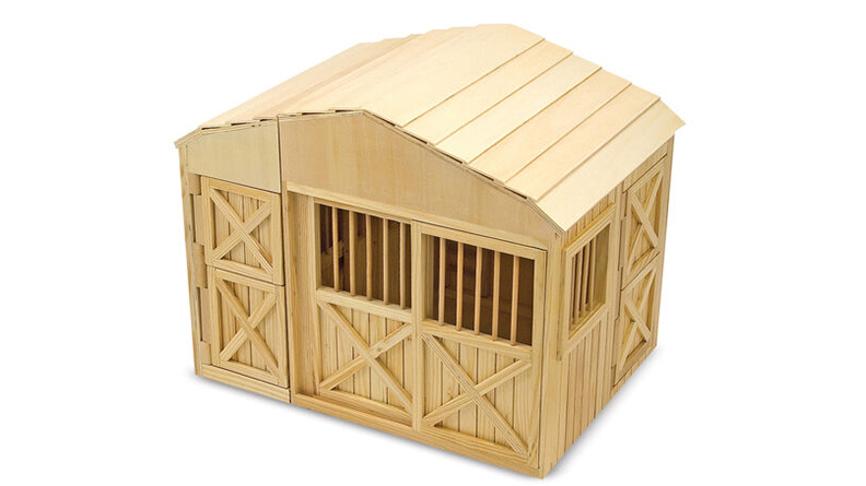 wooden-barn-toy